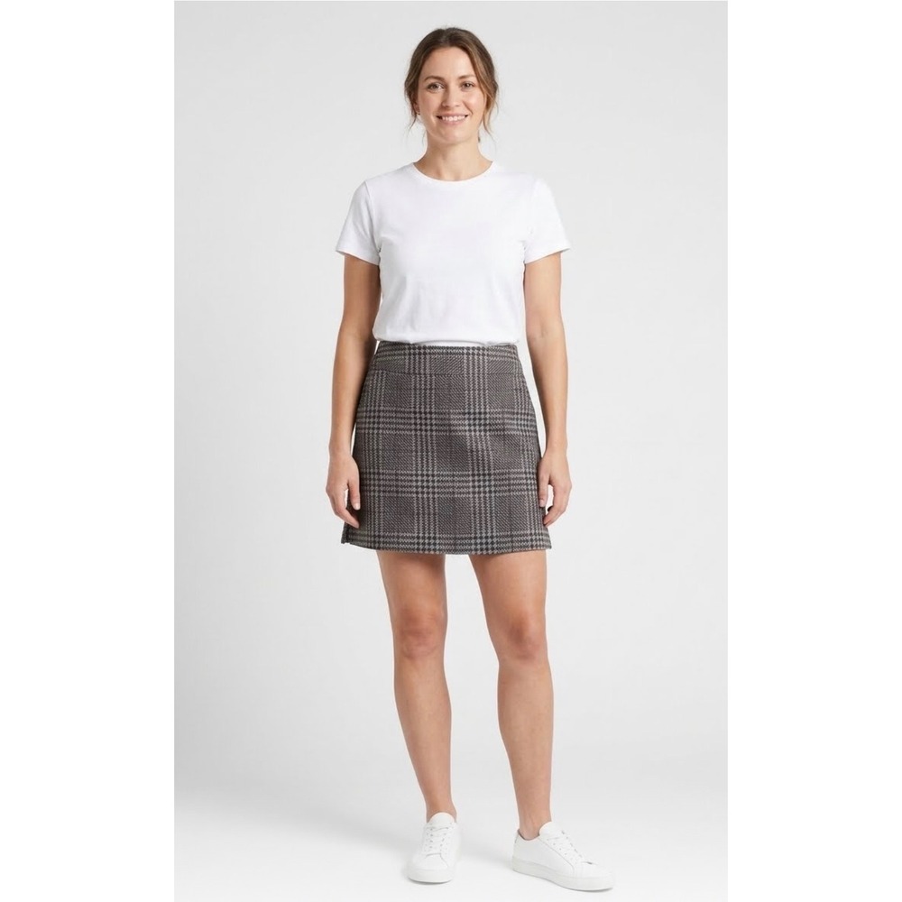 Lady Hagen Grey Plaid Golf Skort Women Size 8 Houndstooth Active Skort Pockets